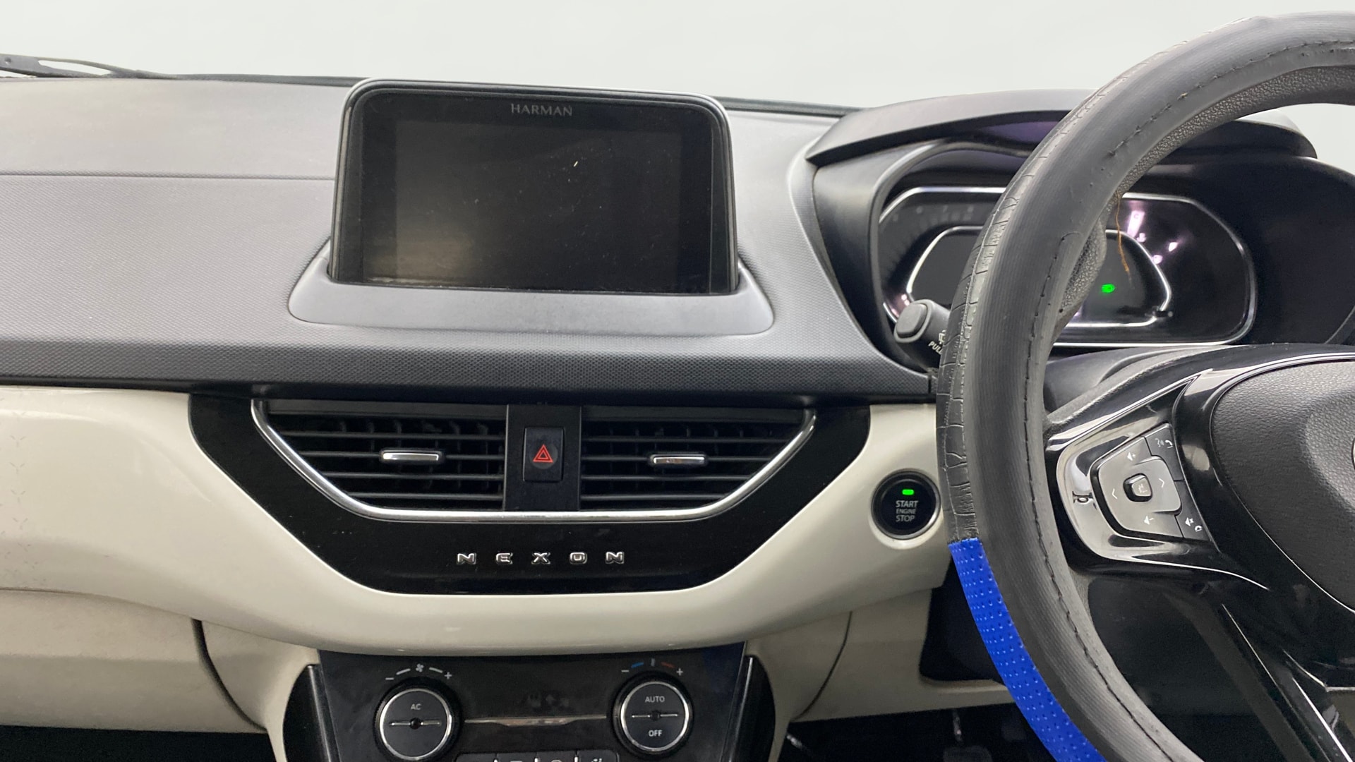 View 2021 Tata Nexon Revotron XE Image 17 Used 2021 Tata Nexon Revotron XE Image 17