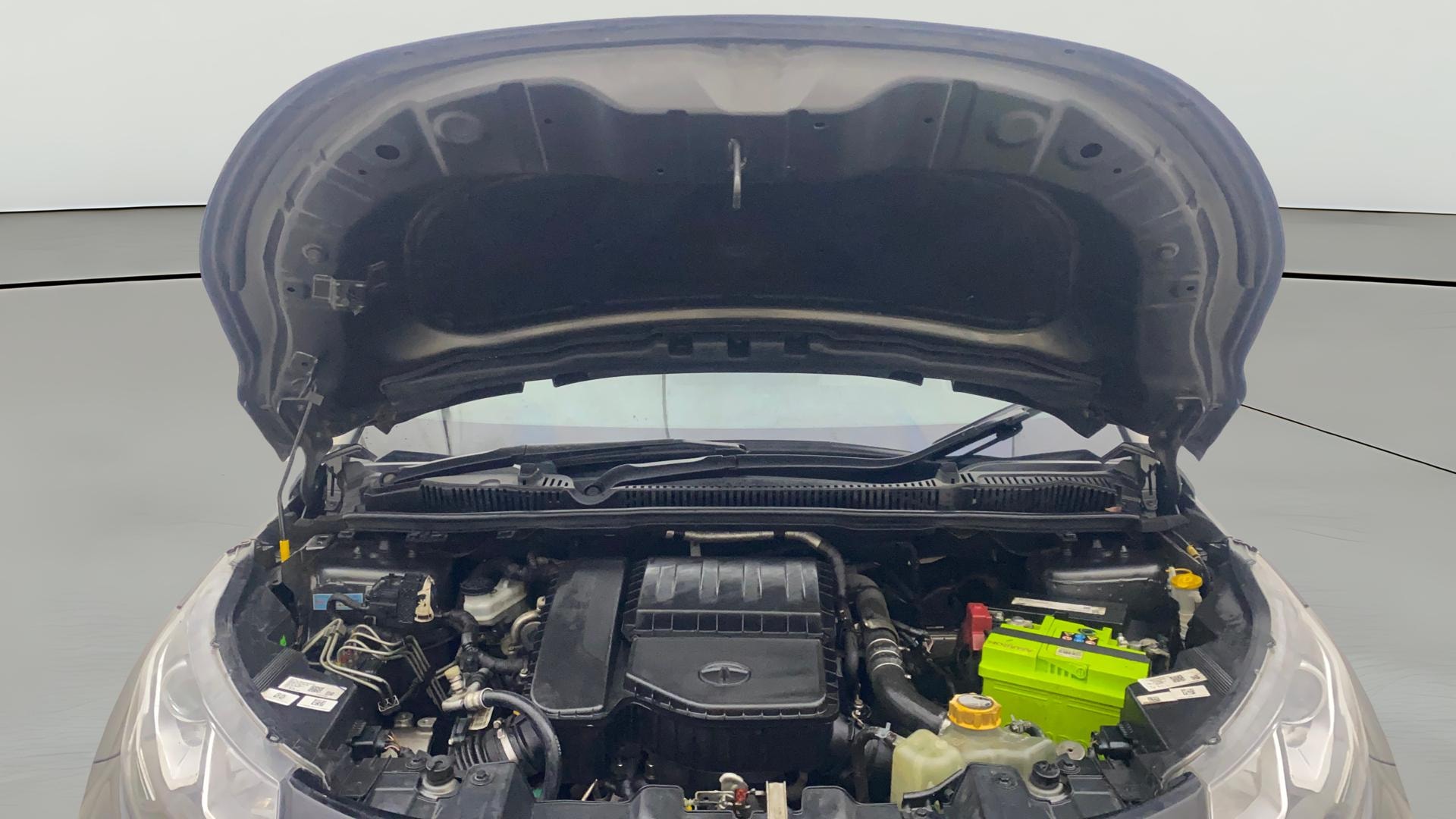 View 2020 Tata Nexon Revotron XE Image 20 Used 2020 Tata Nexon Revotron XE Image 20