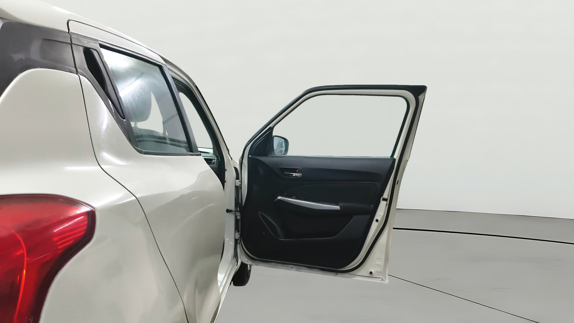 View 2018 Maruti Suzuki 1000 Base Variant Image 45 Used 2018 Maruti Suzuki 1000 Base Variant Image 45