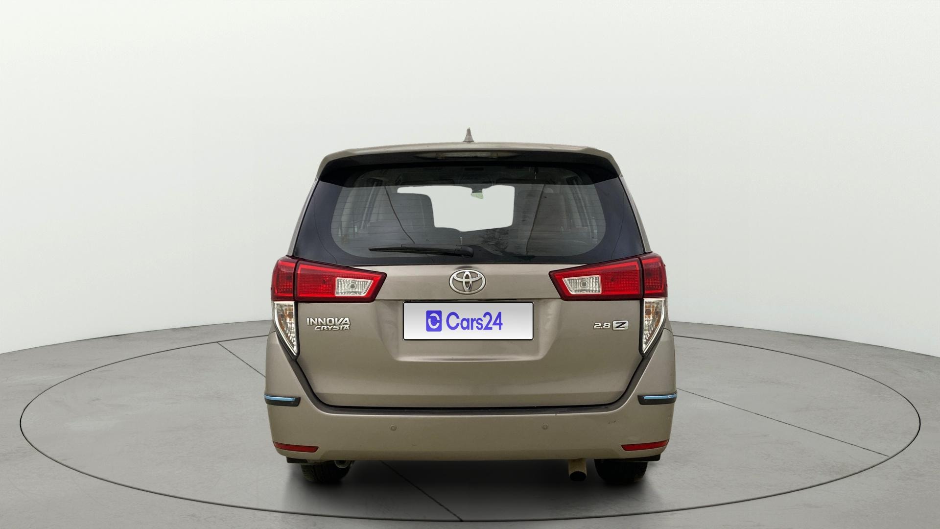 Used 2018 Toyota Innova Crysta Used 2018 Toyota Innova Crysta