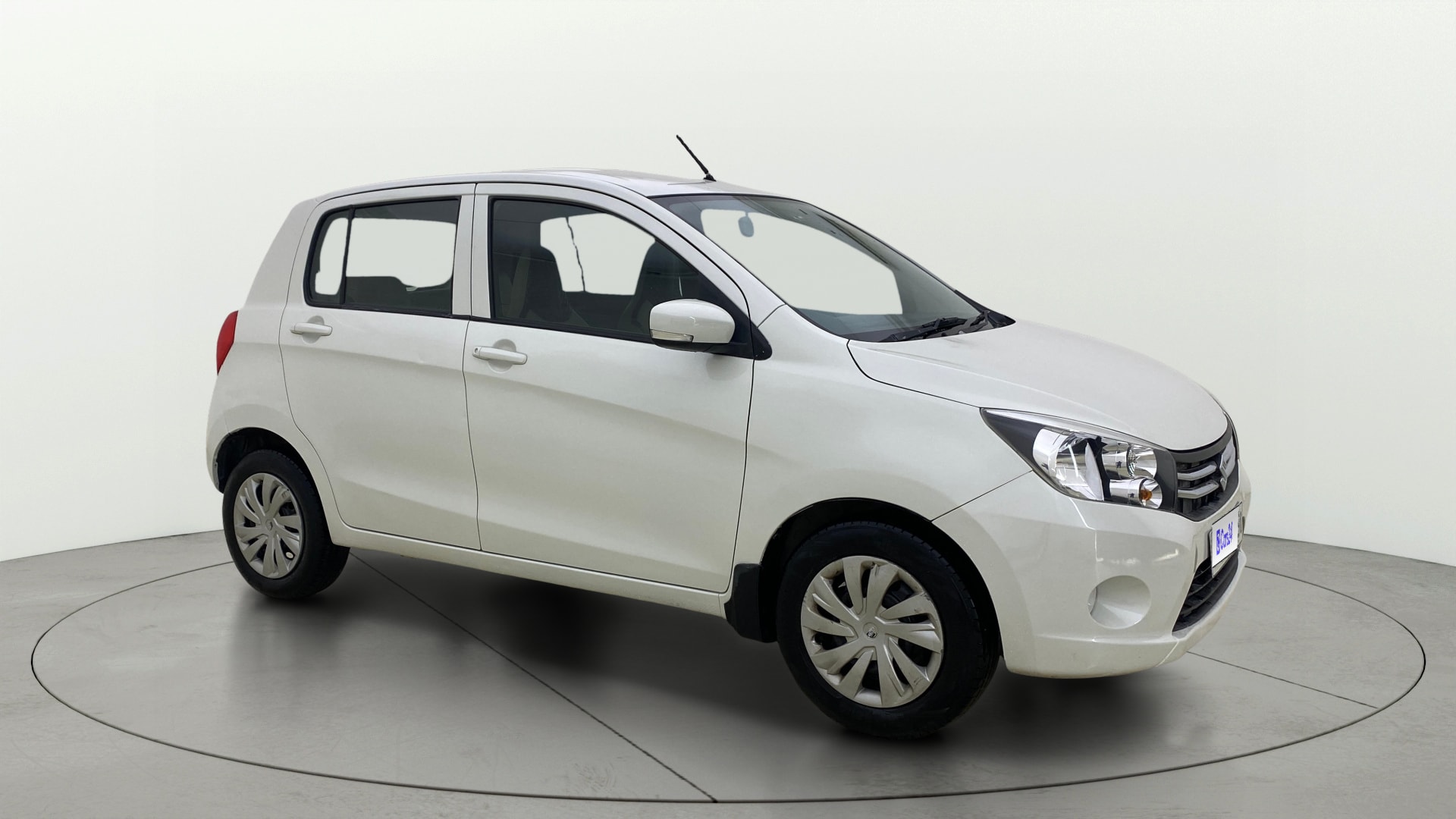 View 2017 Maruti Suzuki 1000 Base Variant Image 21 Used 2017 Maruti Suzuki 1000 Base Variant Image 21