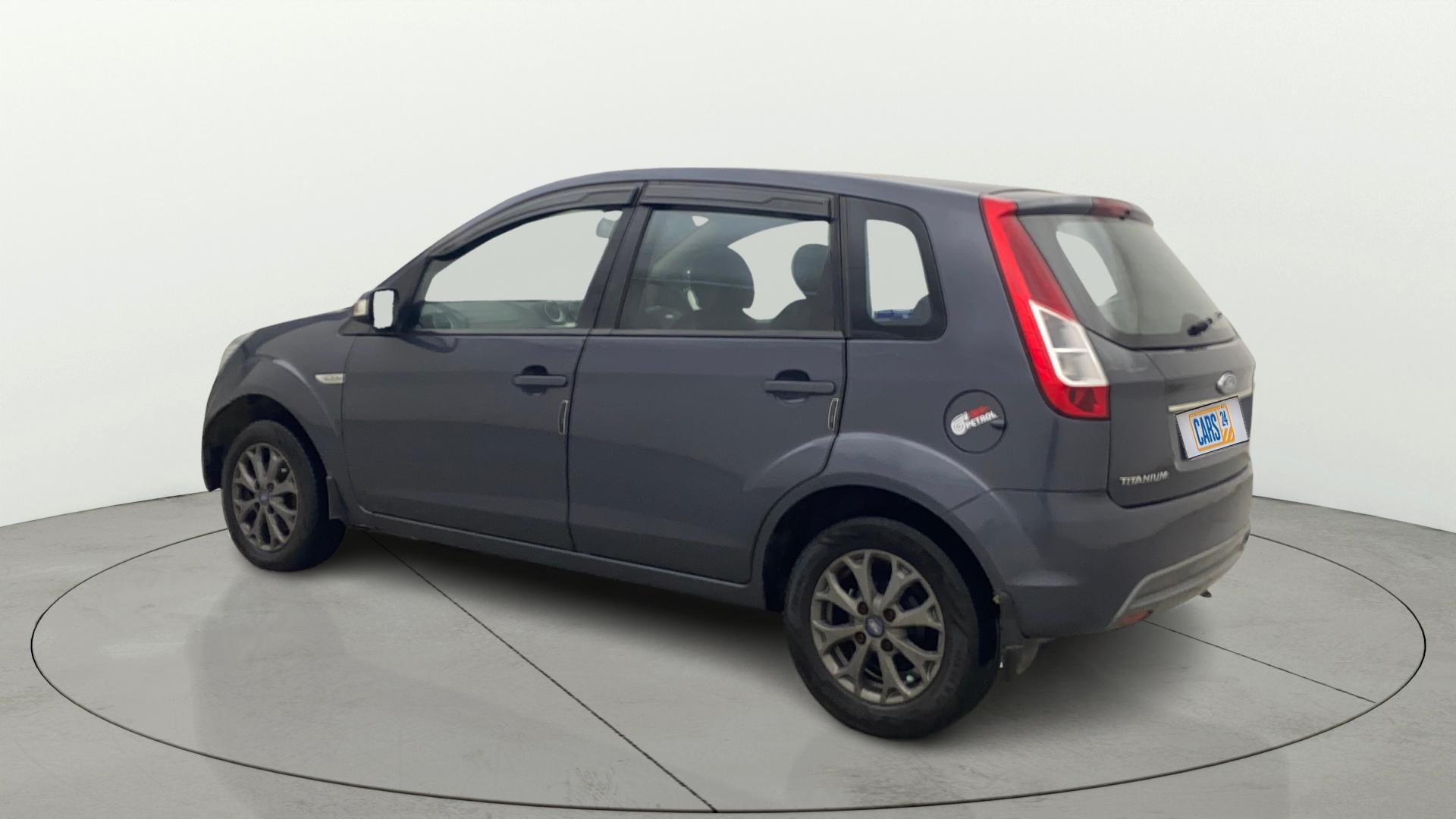 View 2015 Ford Figo 1.2P Ambiente MT BS IV Image 2 Used 2015 Ford Figo 1.2P Ambiente MT BS IV Image 2