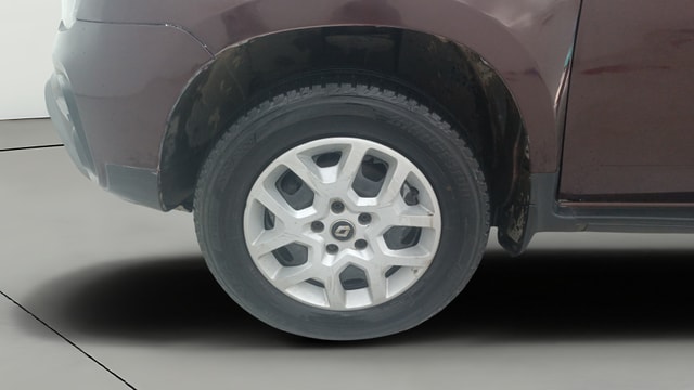 View Renault Duster Image 27 Used Renault Duster Image 27