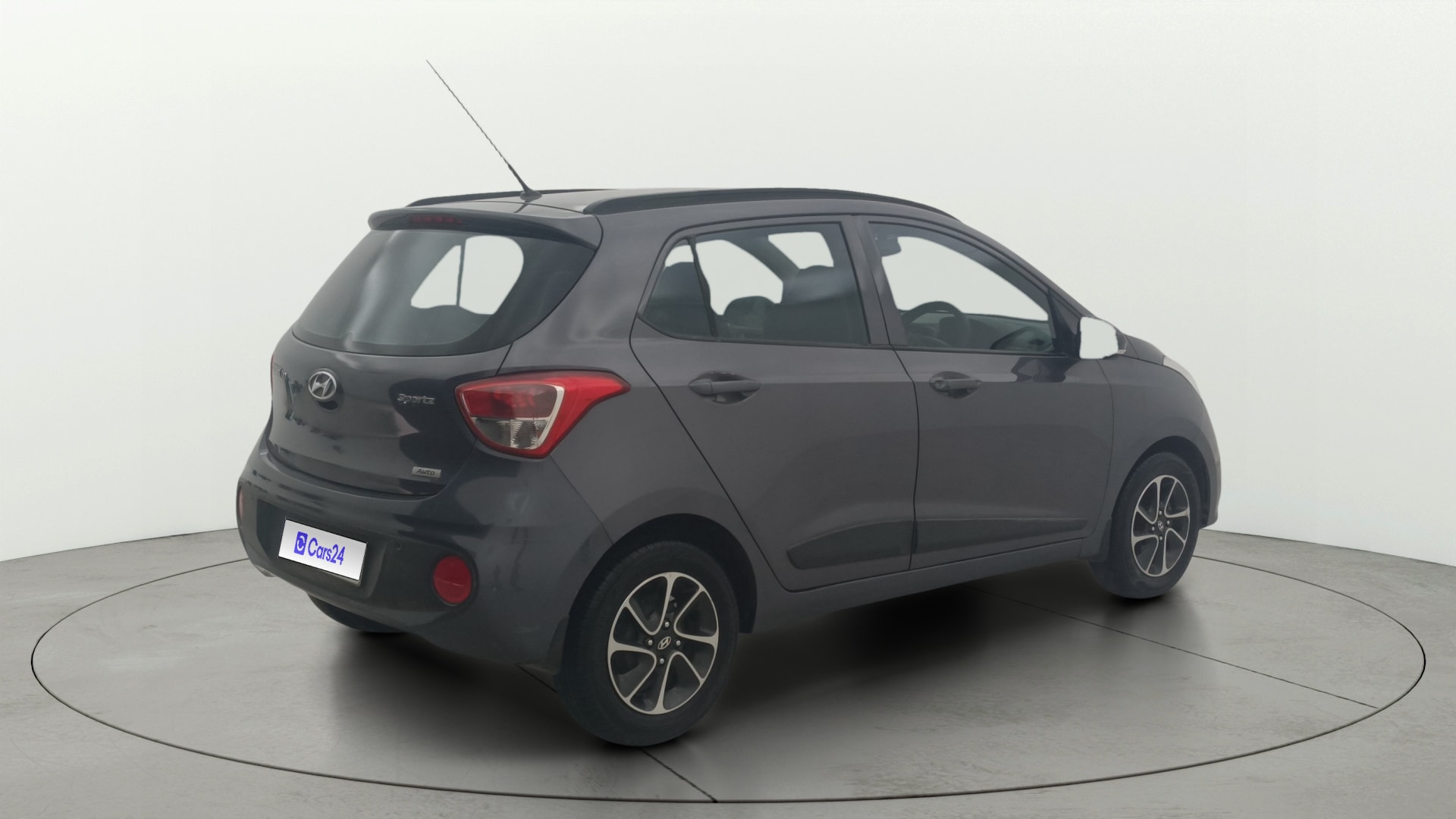 View 2017 Hyundai Grand i10 1.2 Sportz AT Petrol Image 42 Used 2017 Hyundai Grand i10 1.2 Sportz AT Petrol Image 42
