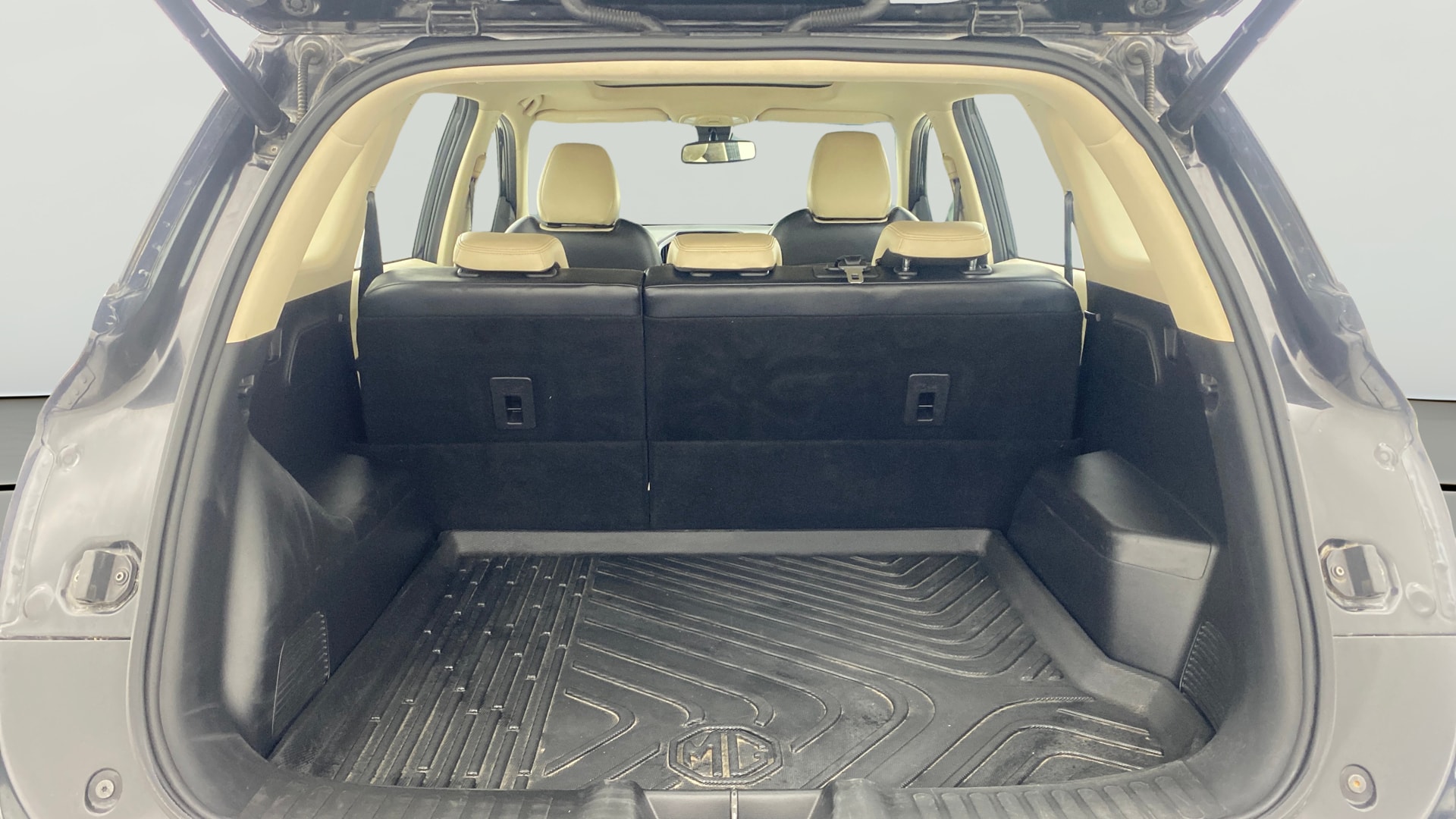 View 2021 MG Hector Sharp CVT Petrol Image 42 Used 2021 MG Hector Sharp CVT Petrol Image 42