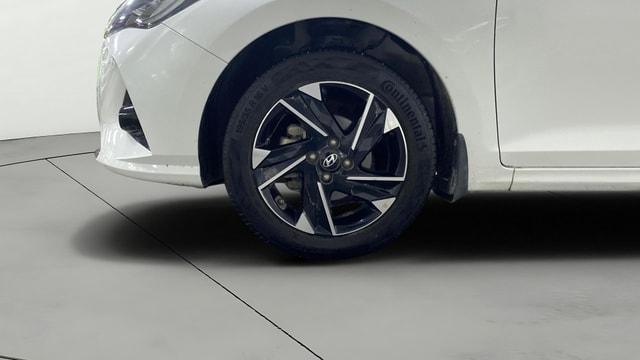 View Hyundai Verna Image 35 Used Hyundai Verna Image 35