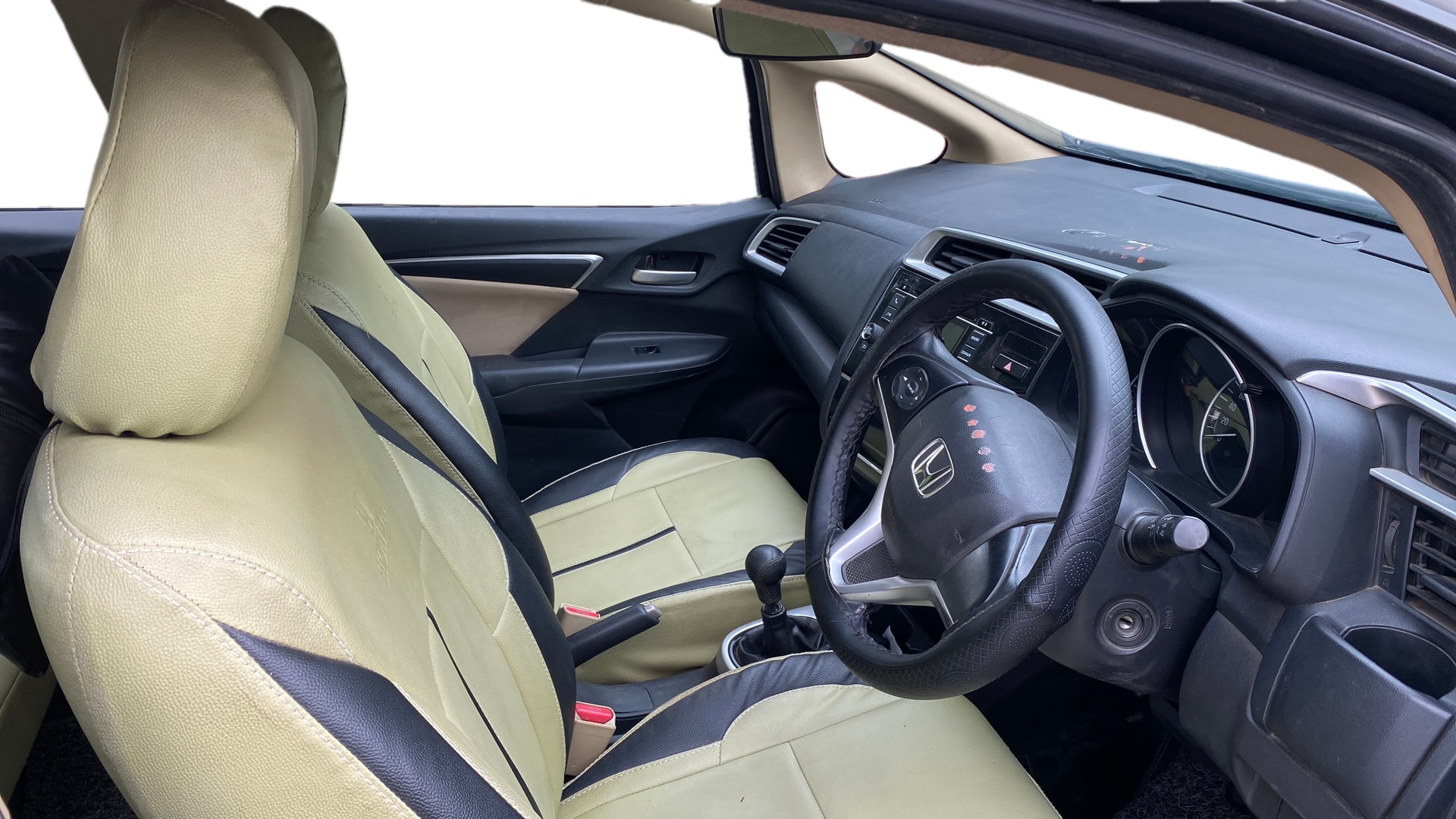 View 2017 Honda Jazz E MT Diesel Image 27 Used 2017 Honda Jazz E MT Diesel Image 27