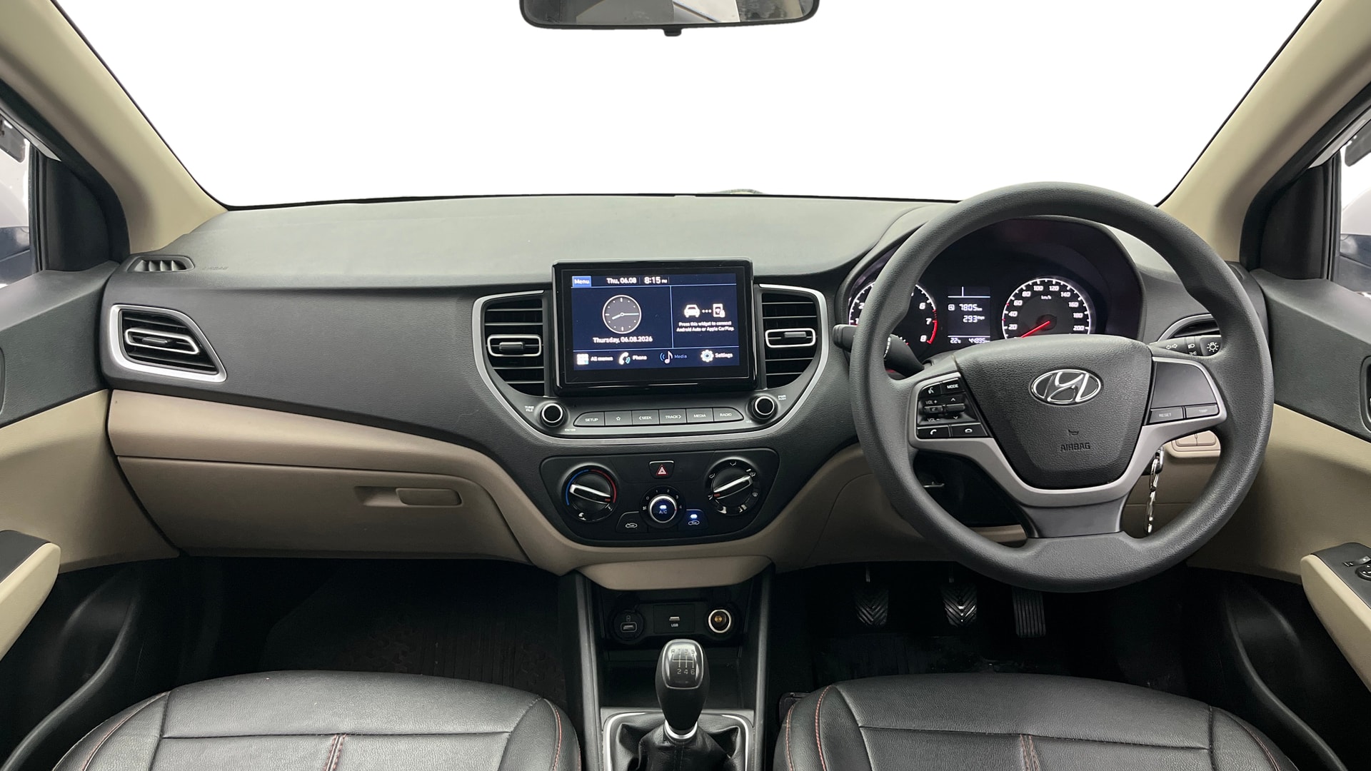 View 2022 Hyundai Verna 1.5 VTVT S Plus MT Image 15 Used 2022 Hyundai Verna 1.5 VTVT S Plus MT Image 15