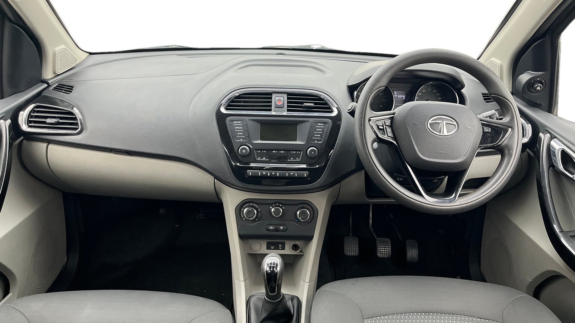 View 2019 Tata Tiago Revotorq XB Image 15 Used 2019 Tata Tiago Revotorq XB Image 15