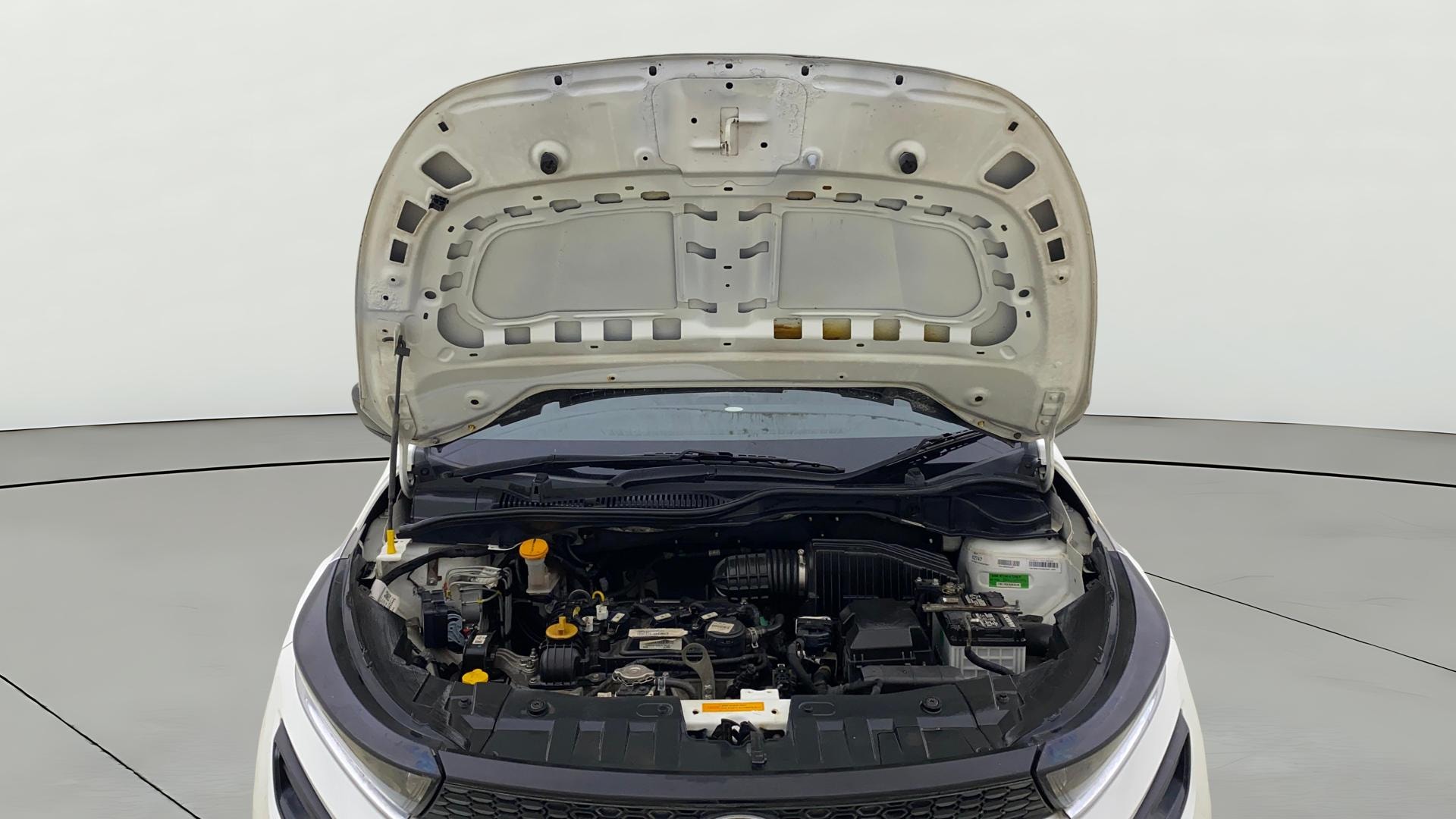 View 2022 Tata Altroz XE Plus Petrol Image 32 Used 2022 Tata Altroz XE Plus Petrol Image 32