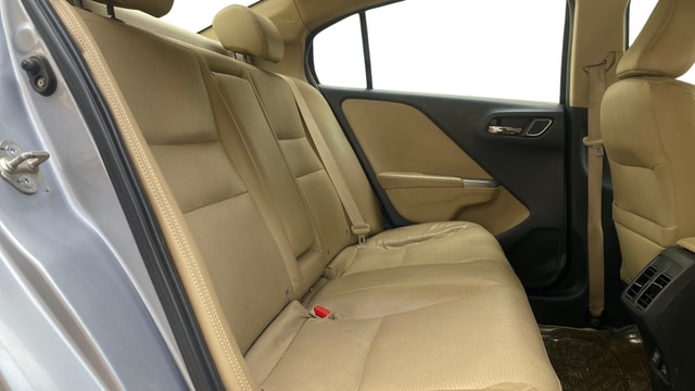 View Honda City ZX Image 30 Used Honda City ZX Image 30