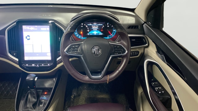 View MG Hector Image 21 Used MG Hector Image 21