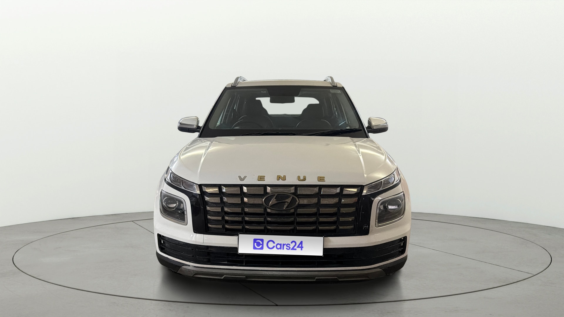 View 2023 Hyundai Venue E 1.2 Petrol BS IV Image 1 Used 2023 Hyundai Venue E 1.2 Petrol BS IV Image 1