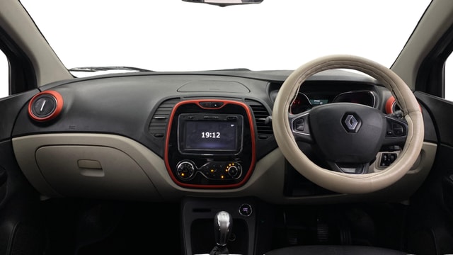 View Renault Captur Image 16 Used Renault Captur Image 16