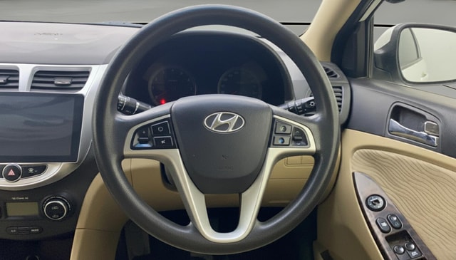 View Hyundai Fluidic Verna Image 12 Used Hyundai Fluidic Verna Image 12