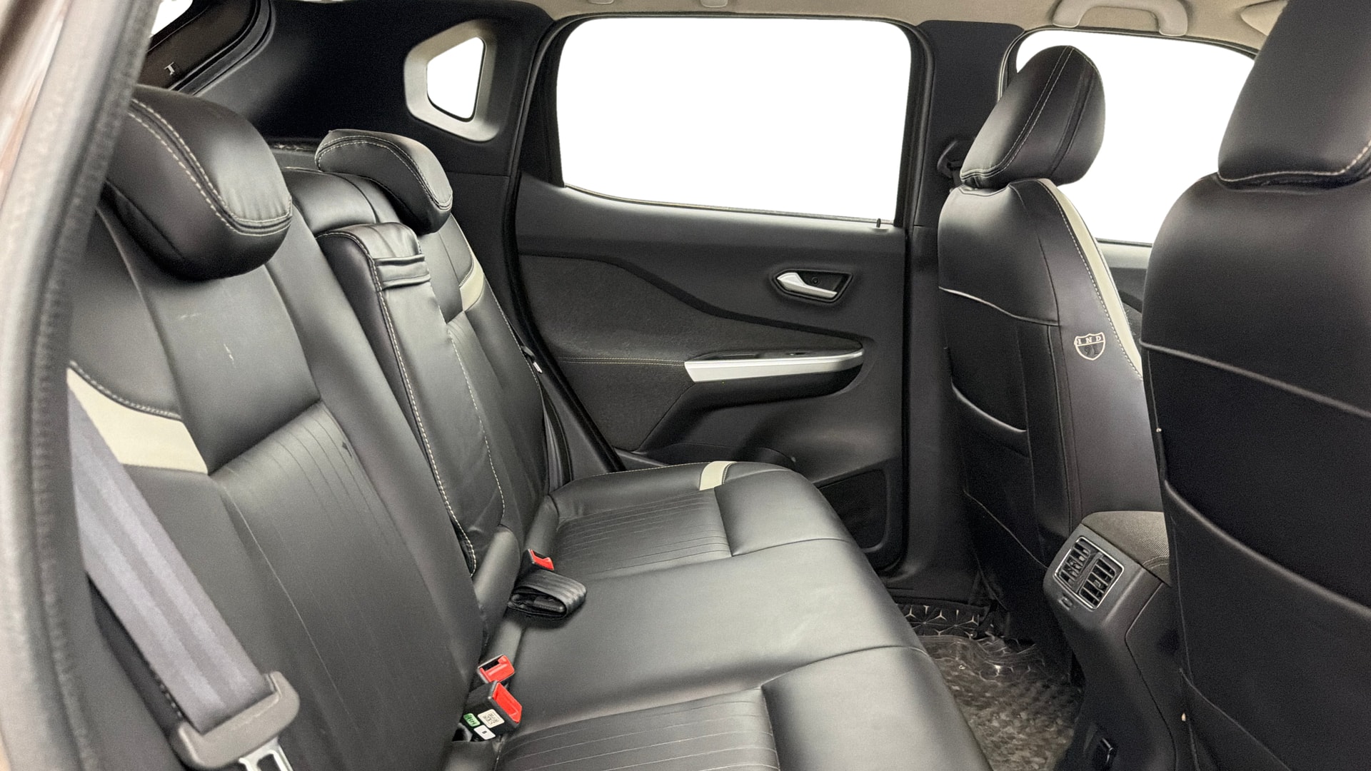 Used 2022 Nissan Magnite Used 2022 Nissan Magnite
