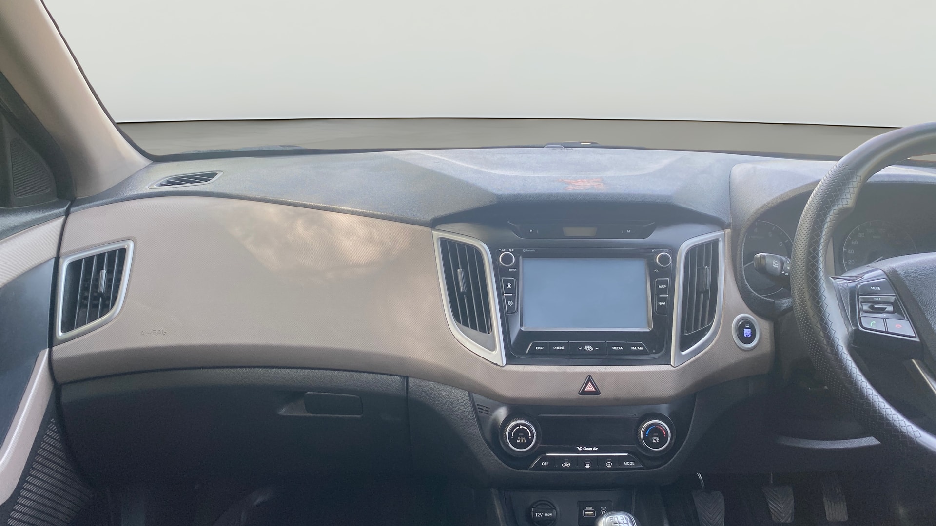 View 2017 Hyundai Creta 1.6 SX Plus Petrol Image 17 Used 2017 Hyundai Creta 1.6 SX Plus Petrol Image 17
