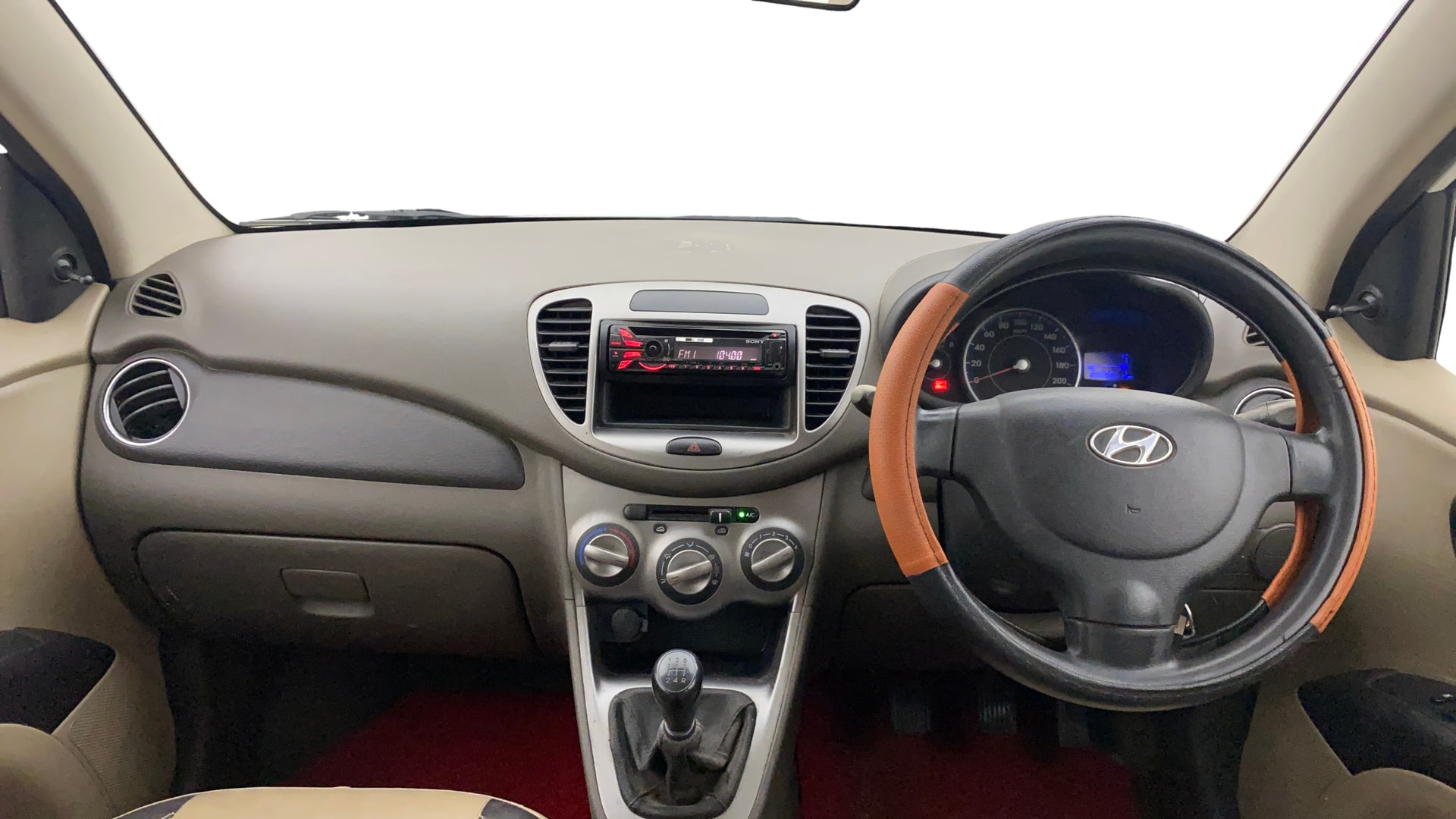 View 2013 Hyundai i10 1.1 Magna Image 15 Used 2013 Hyundai i10 1.1 Magna Image 15