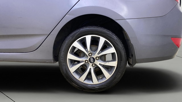 View Hyundai Verna Image 11 Used Hyundai Verna Image 11