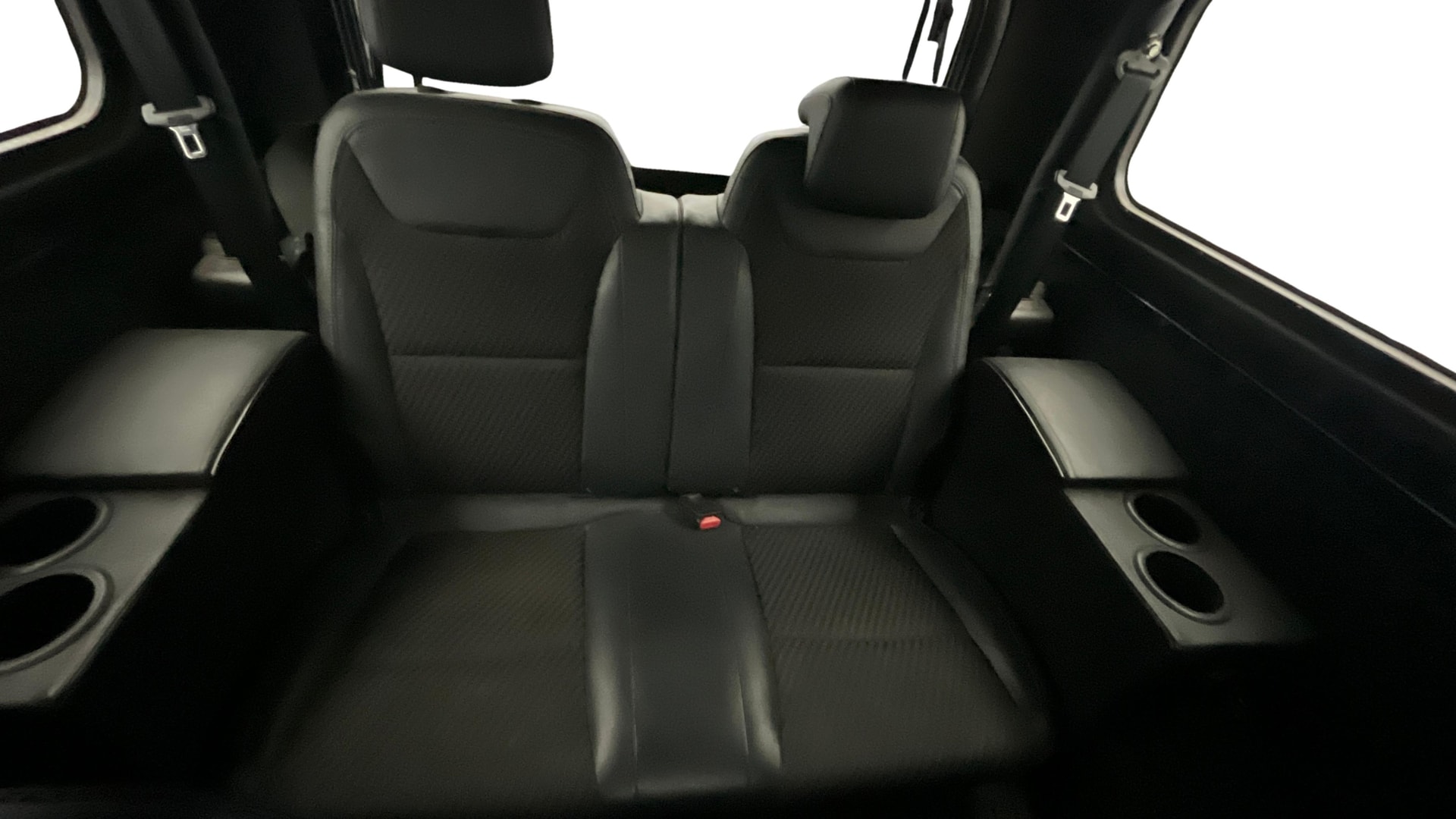 View 2021 Mahindra Thar AX Standard Manual Soft Top 6 Seater Image 27 Used 2021 Mahindra Thar AX Standard Manual Soft Top 6 Seater Image 27
