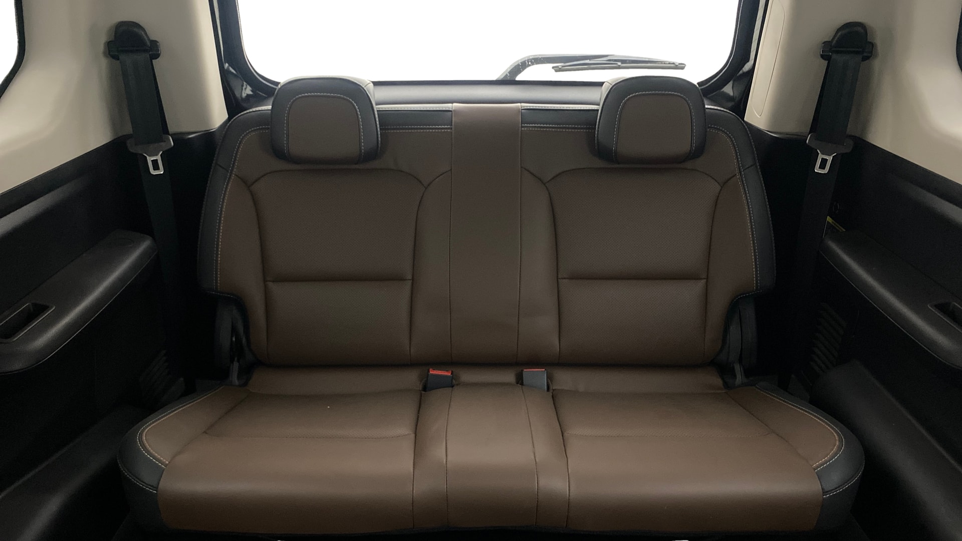 View 2024 Mahindra Scorpio-N Z2 7 STR Petrol Image 10 Used 2024 Mahindra Scorpio-N Z2 7 STR Petrol Image 10