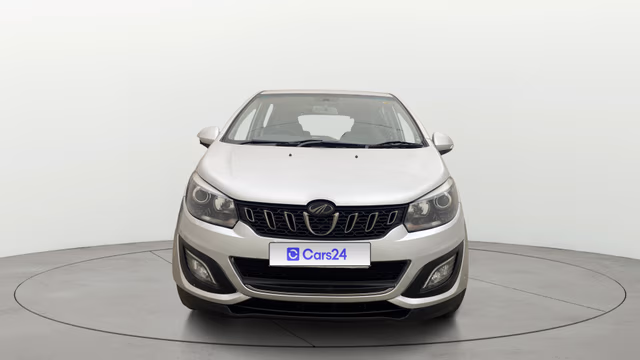 View Mahindra Marazzo Image 1 Used Mahindra Marazzo Image 1