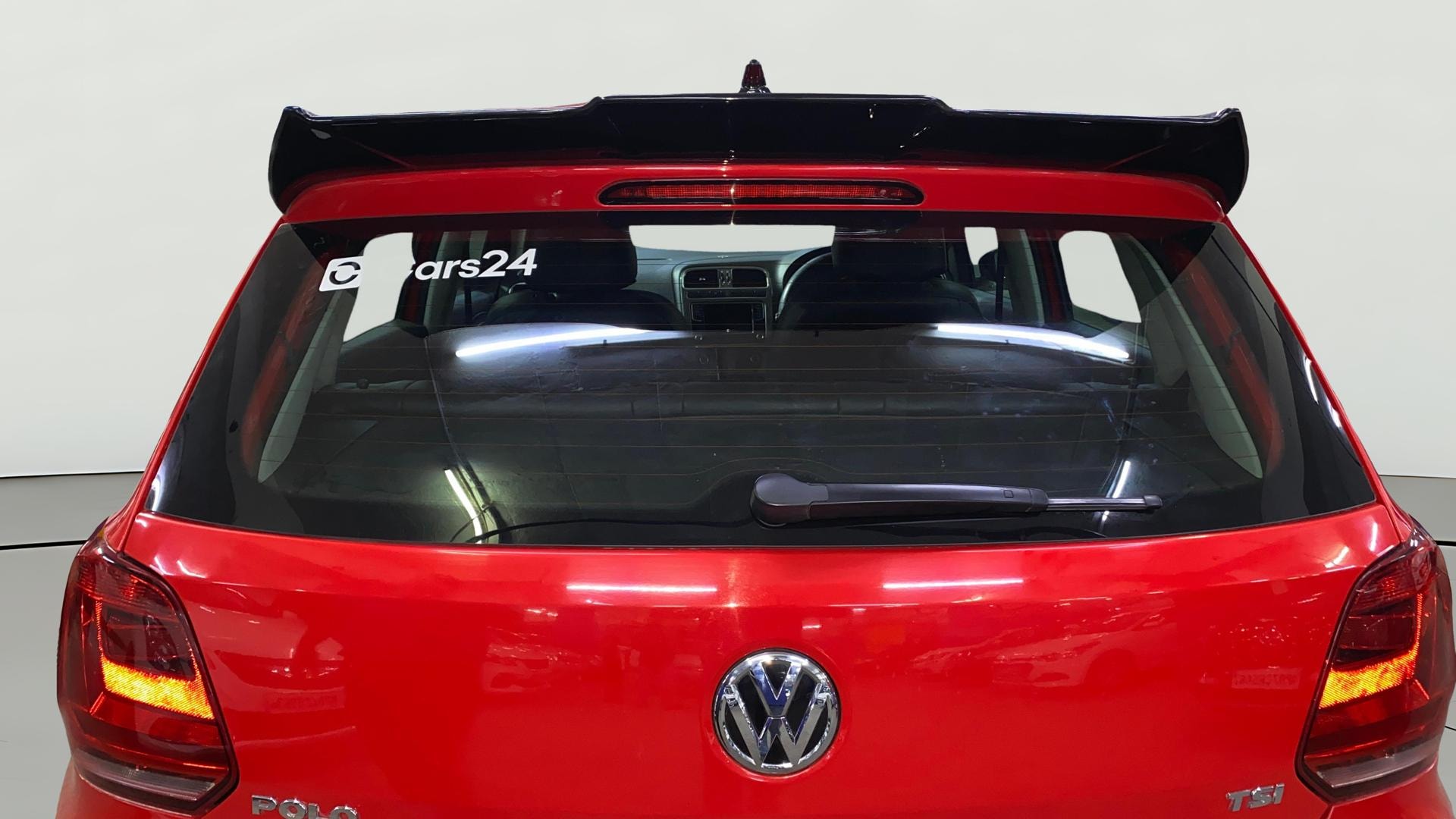 View 2022 Volkswagen Polo 1.0 L TSI Highline Plus Petrol Image 4 Used 2022 Volkswagen Polo 1.0 L TSI Highline Plus Petrol Image 4