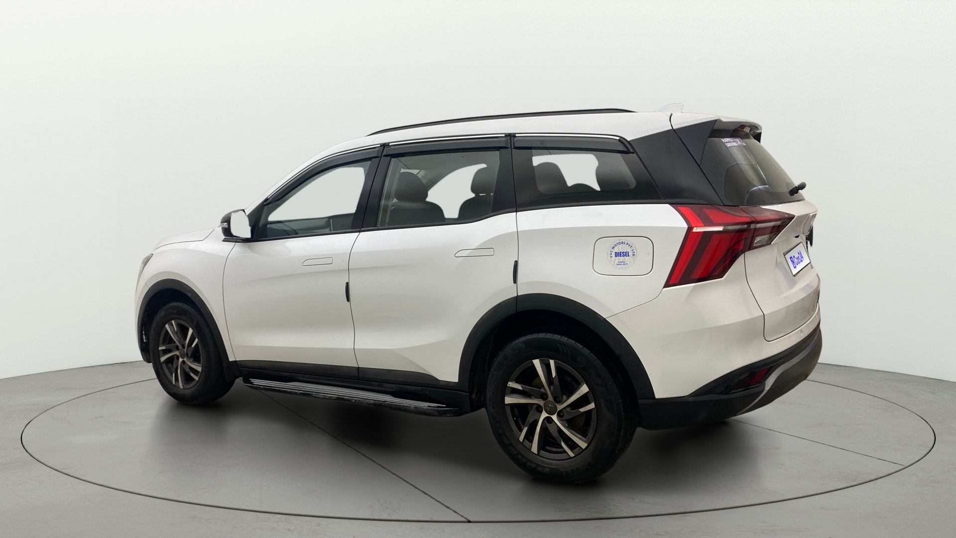Used 2023 Mahindra XUV700 Used 2023 Mahindra XUV700