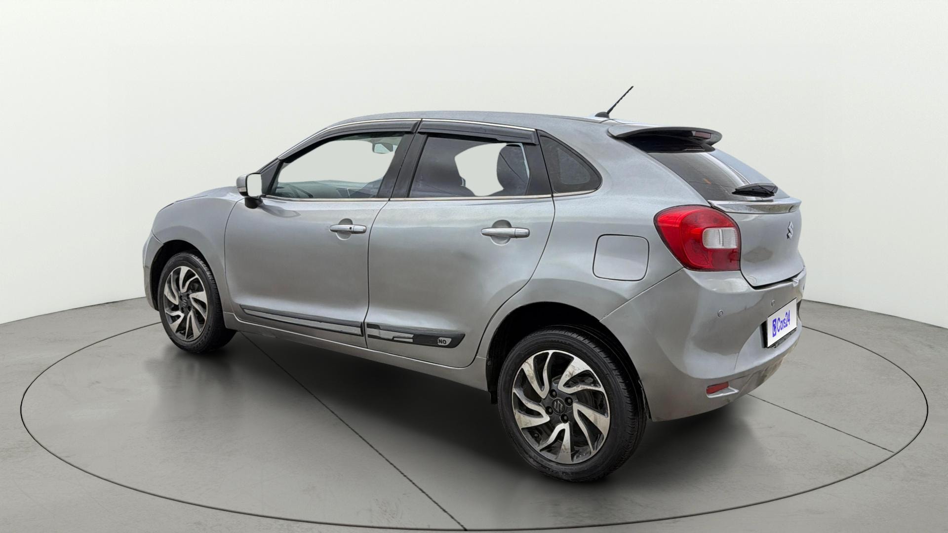 View 2019 Maruti Suzuki 1000 Base Variant Image 2 Used 2019 Maruti Suzuki 1000 Base Variant Image 2