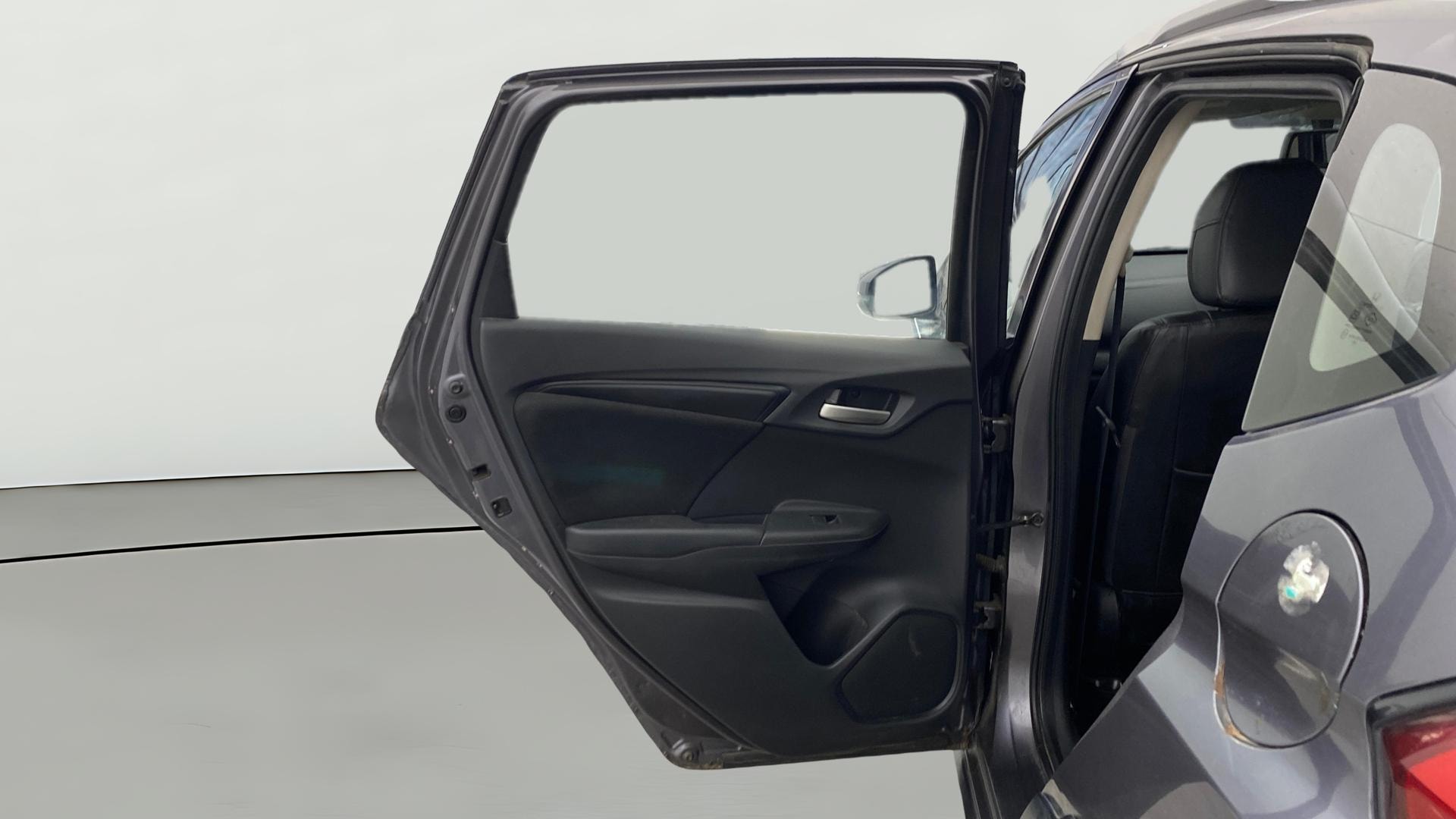 View 2019 Honda WR-V S MT Diesel Edge Edition Image 22 Used 2019 Honda WR-V S MT Diesel Edge Edition Image 22