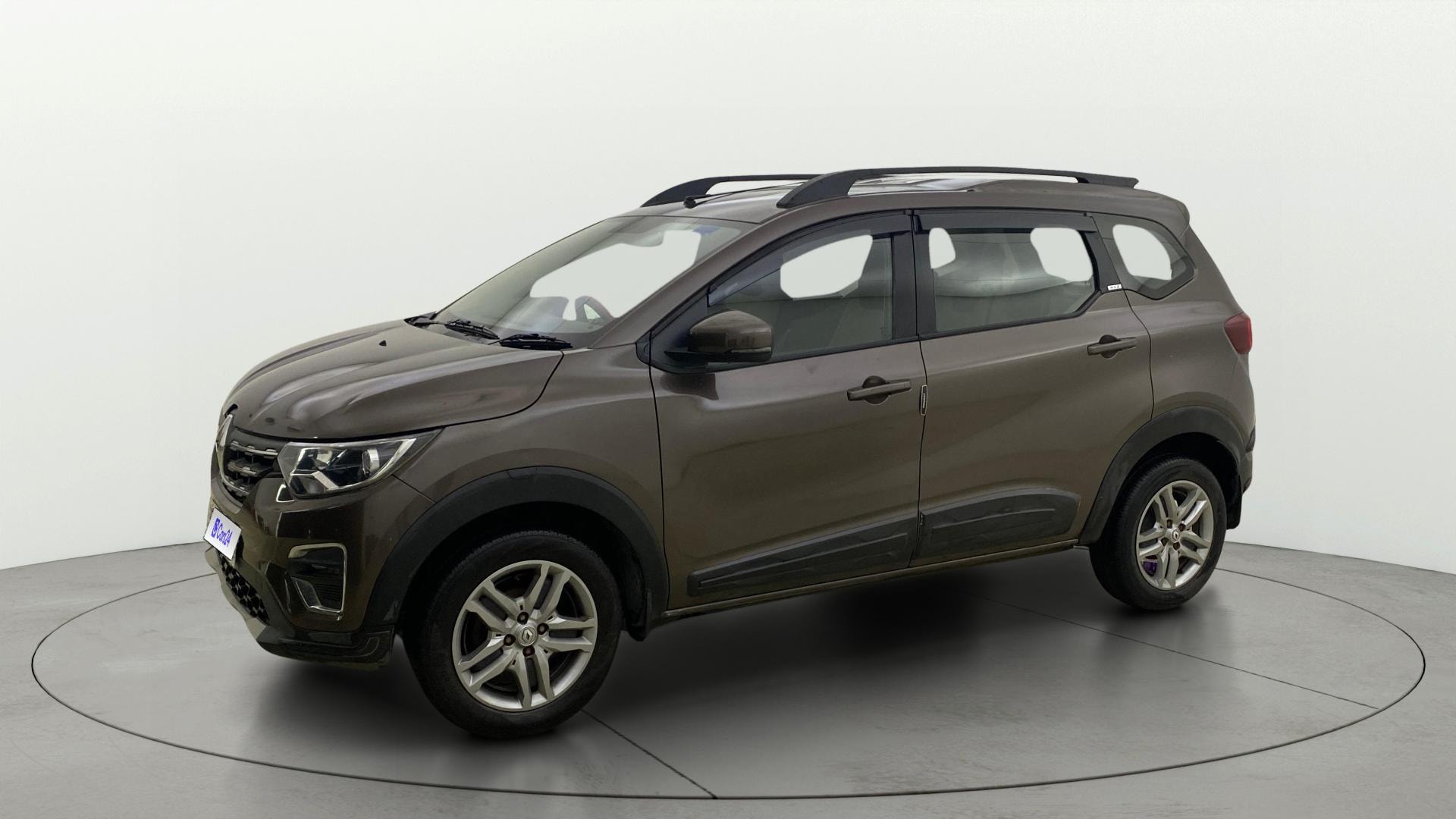 View 2021 Renault Triber RXZ AMT Image 37 Used 2021 Renault Triber RXZ AMT Image 37