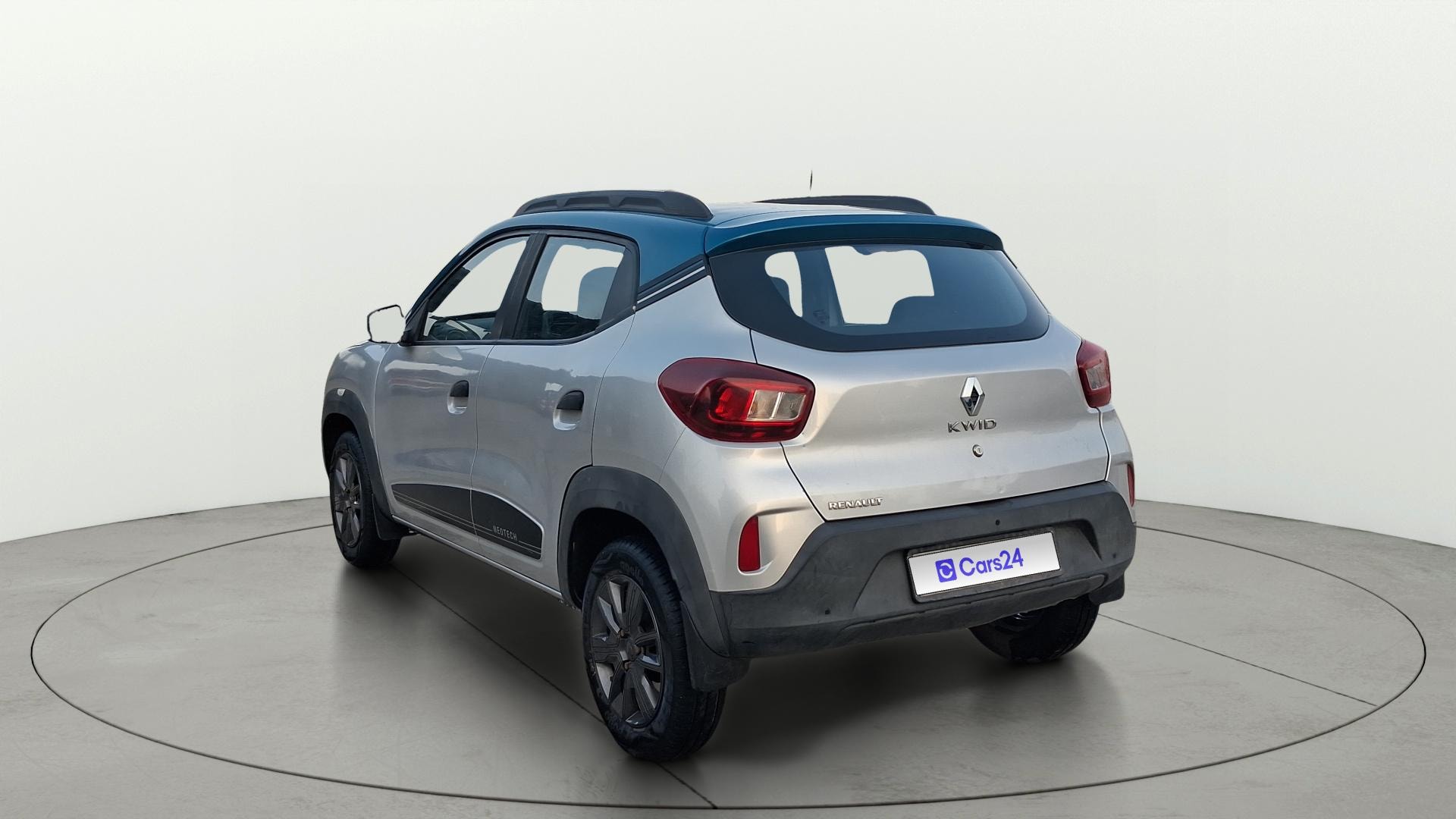 View 2020 Renault Kwid RXL 1.0 BS IV Image 2 Used 2020 Renault Kwid RXL 1.0 BS IV Image 2