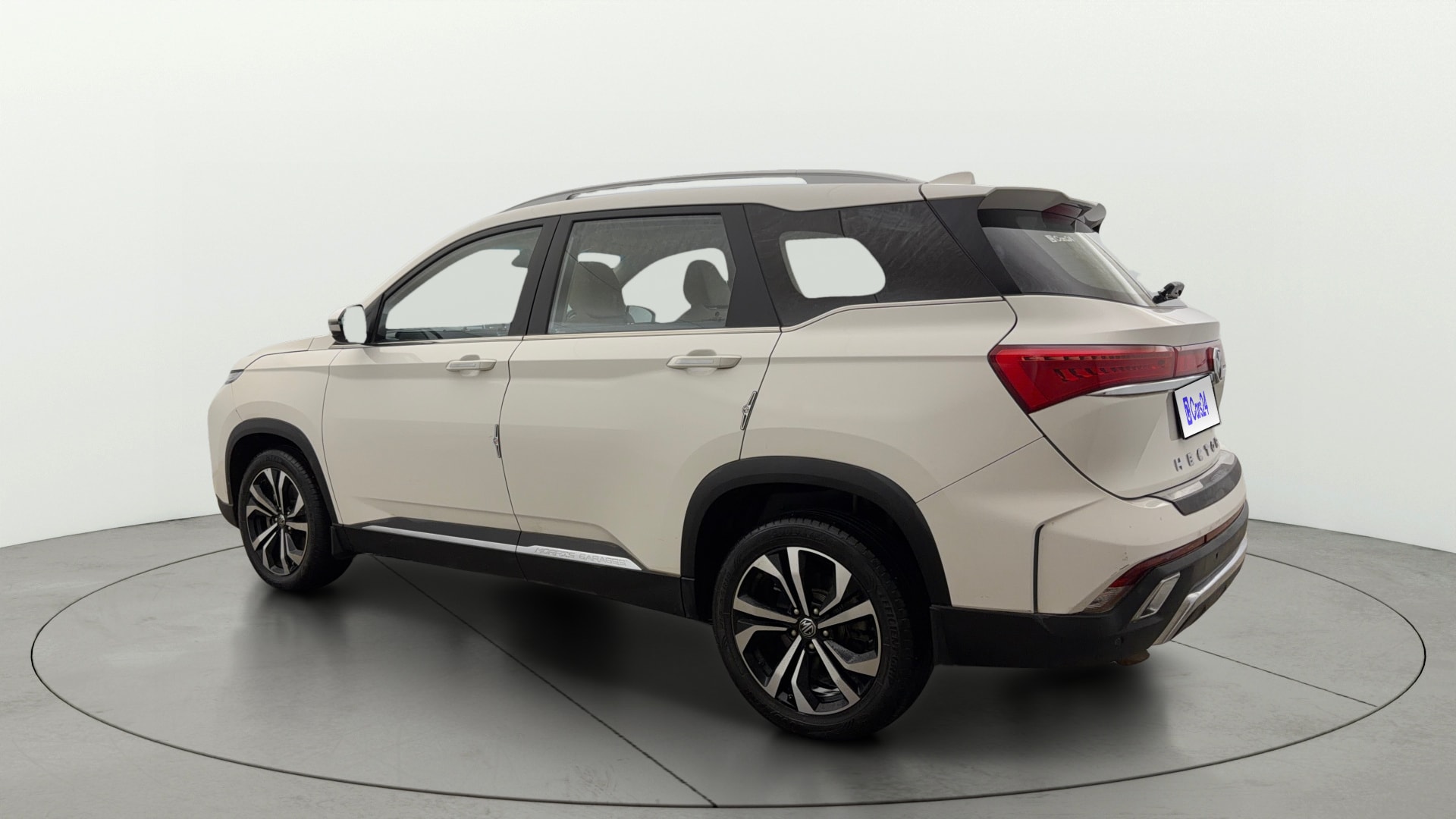 View 2023 MG Hector Sharp Hybrid BS IV Image 2 Used 2023 MG Hector Sharp Hybrid BS IV Image 2