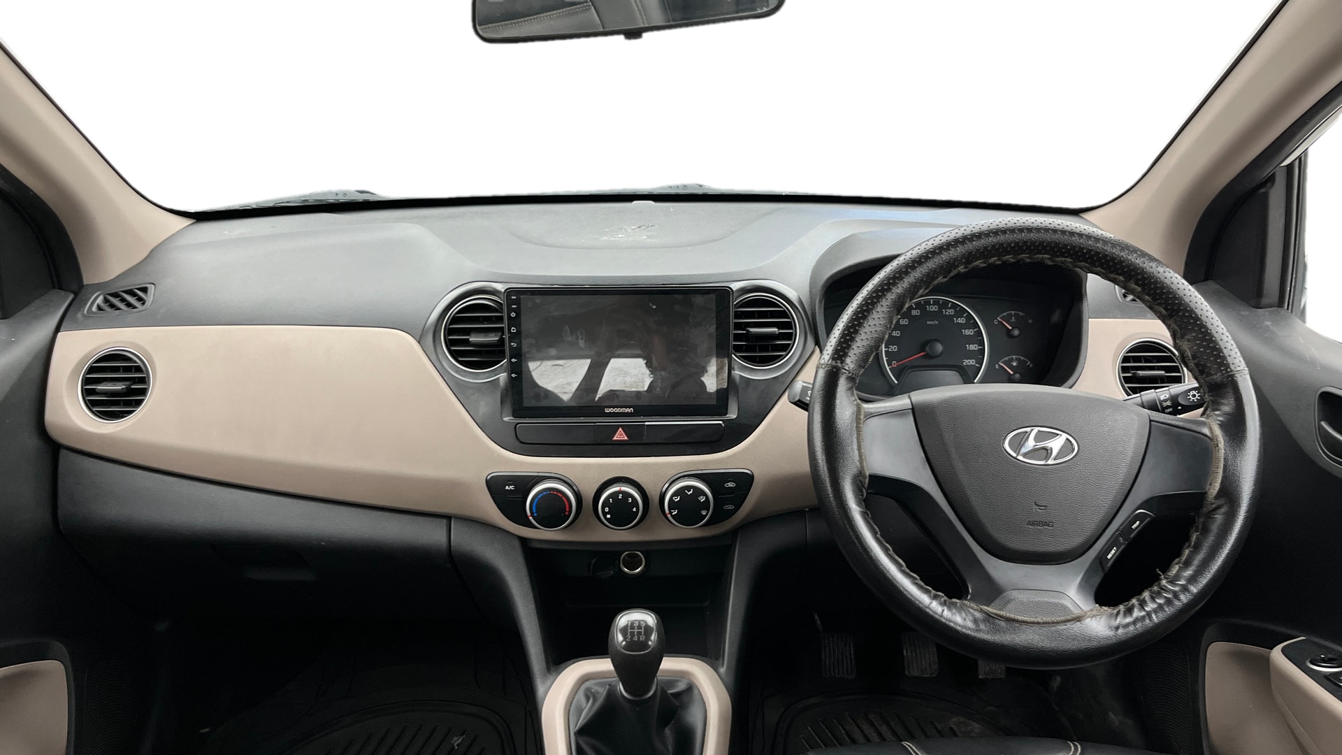 View 2017 Hyundai Grand i10 Magna 1.2 Kappa VTVT Image 15 Used 2017 Hyundai Grand i10 Magna 1.2 Kappa VTVT Image 15