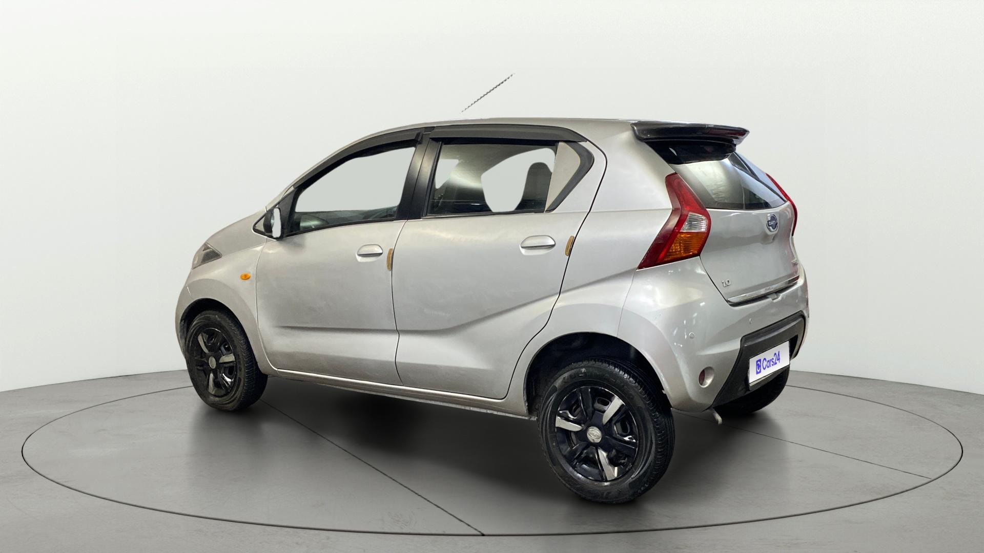 View 2019 Datsun Redi GO T(O) 1.0L- Limited Edition Image 2 Used 2019 Datsun Redi GO T(O) 1.0L- Limited Edition Image 2