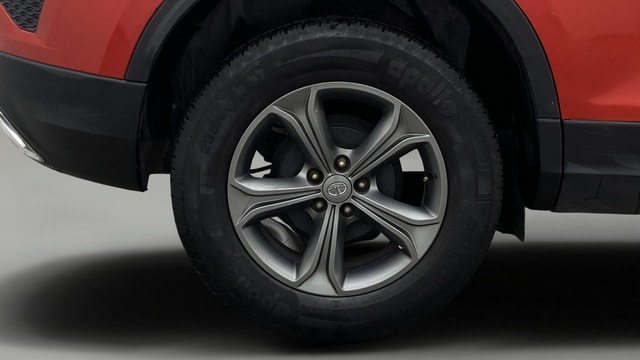 View Tata Harrier Image 25 Used Tata Harrier Image 25