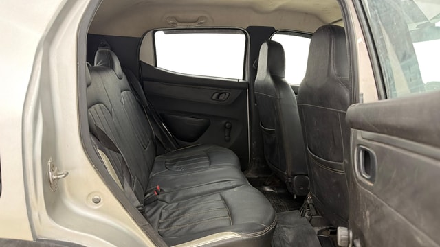 View Renault Kwid Image 33 Used Renault Kwid Image 33