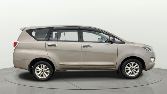 View Toyota Innova Crysta Image 8 Used Toyota Innova Crysta Image 8