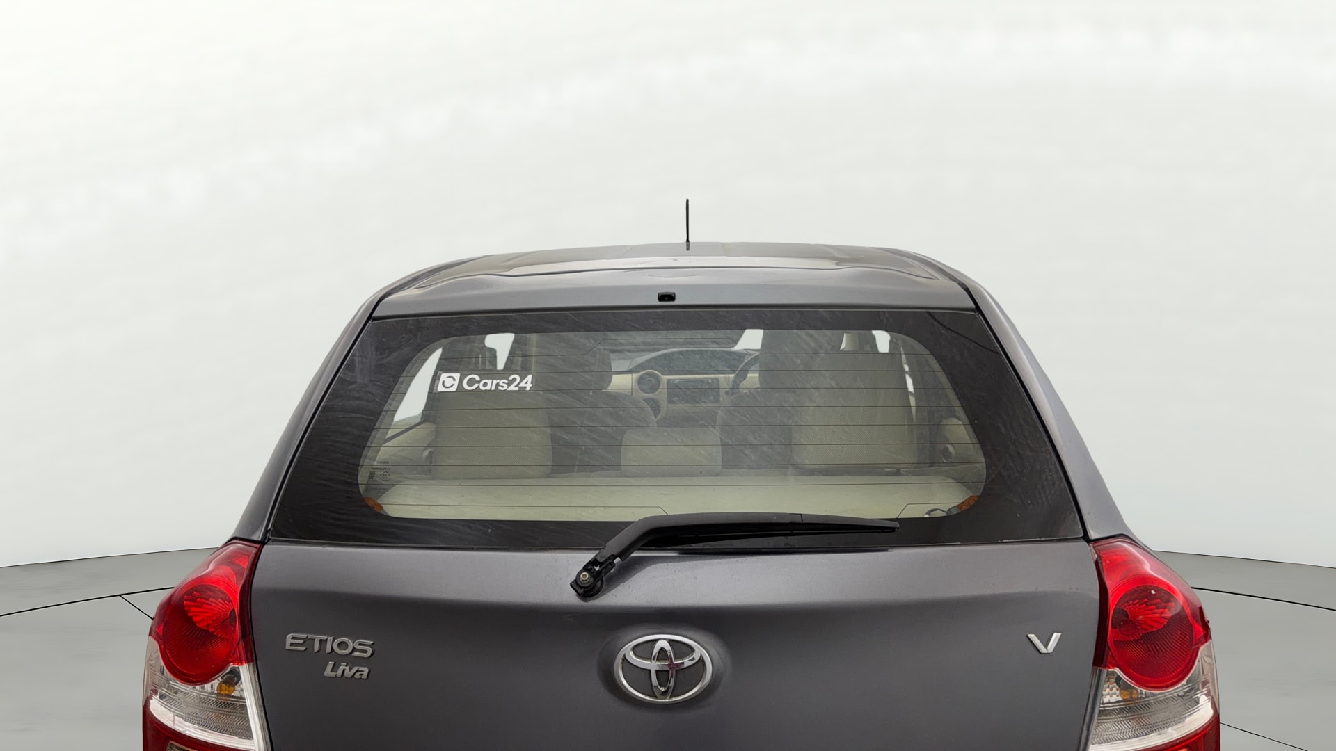 View 2018 Toyota Etios Liva V Image 4 Used 2018 Toyota Etios Liva V Image 4