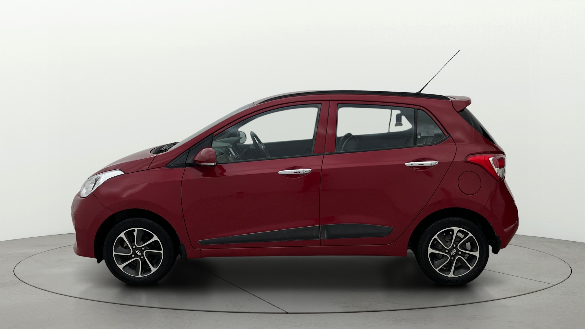 View 2017 Hyundai Grand i10 1.2 Asta Petrol Image 6 Used 2017 Hyundai Grand i10 1.2 Asta Petrol Image 6