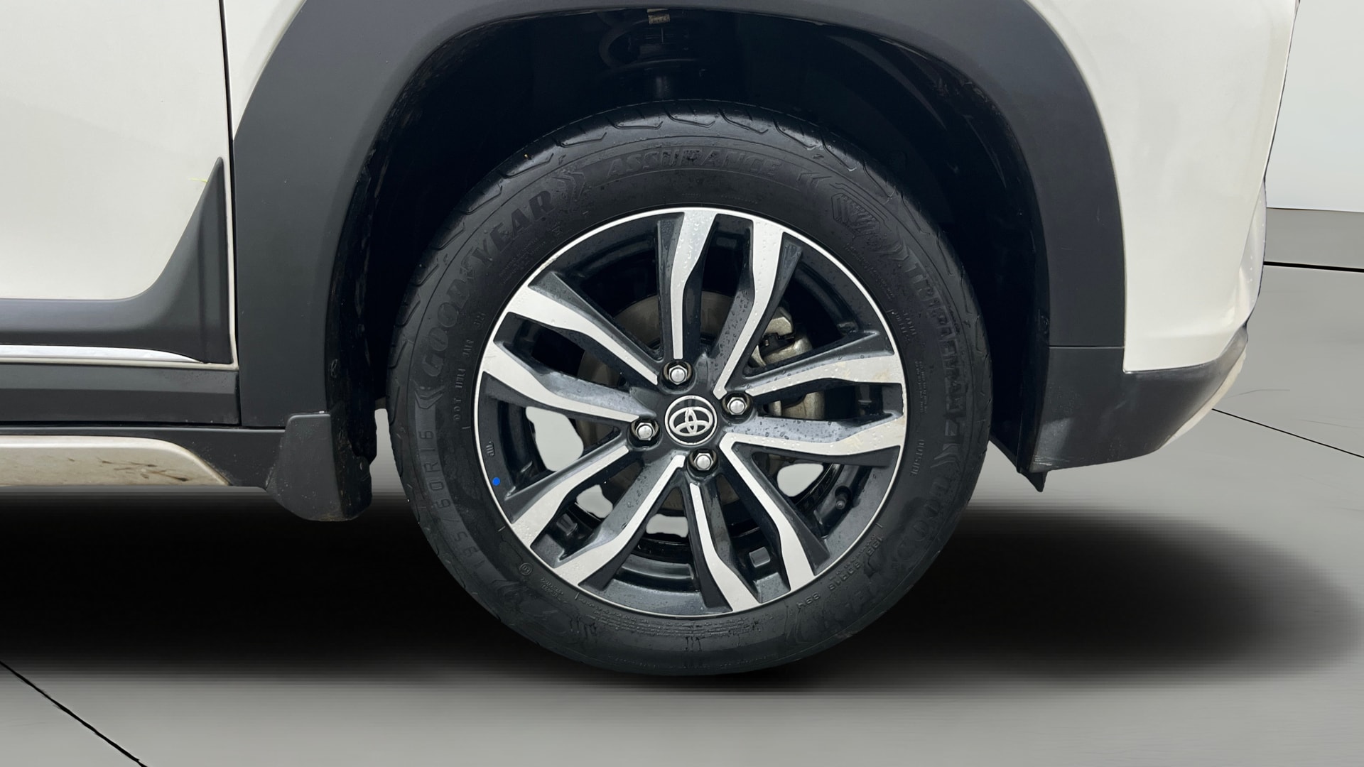 View 2024 Toyota Urban Cruiser Taisor V 1.0 Petrol MT Image 42 Used 2024 Toyota Urban Cruiser Taisor V 1.0 Petrol MT Image 42