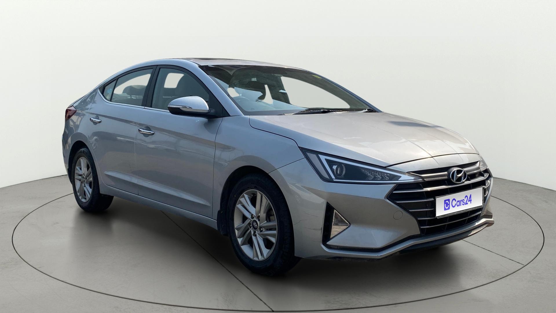 View 2022 Hyundai Elantra 1.6 CRDi S Image 22 Used 2022 Hyundai Elantra 1.6 CRDi S Image 22
