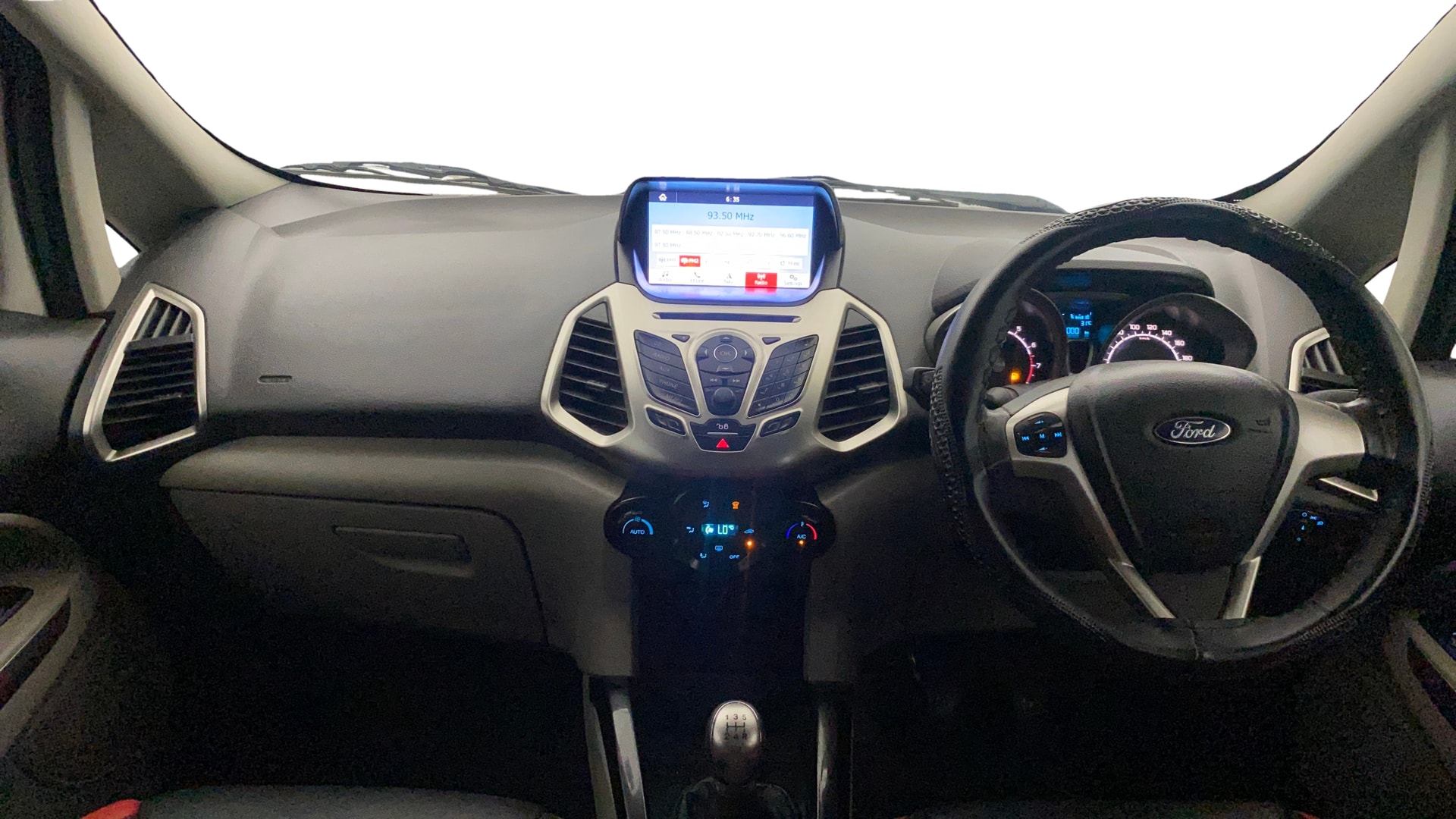 View 2017 Ford EcoSport 1.5 TDCi Diesel Ambiente BS IV Image 15 Used 2017 Ford EcoSport 1.5 TDCi Diesel Ambiente BS IV Image 15