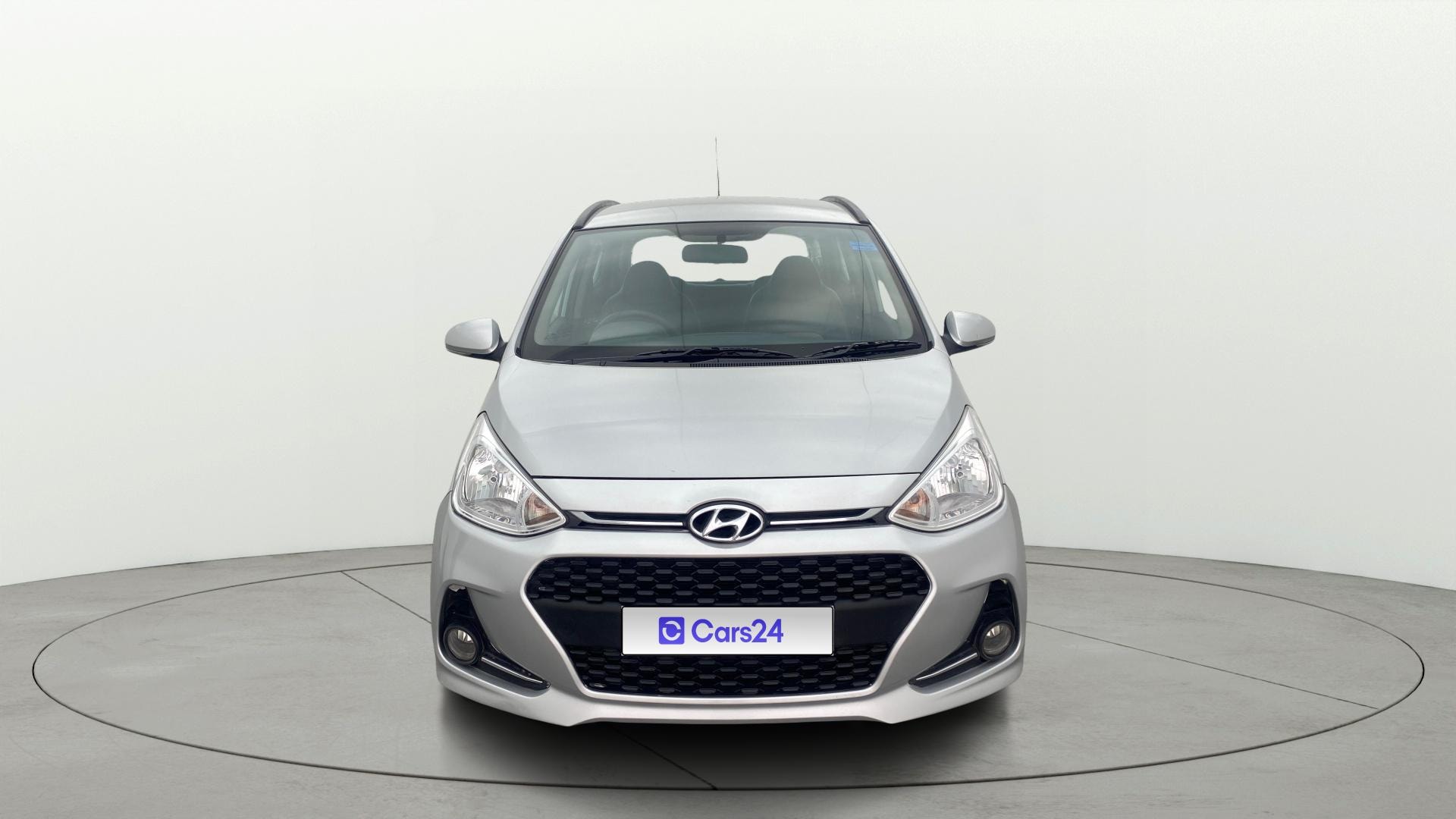 Used 2018 Hyundai Grand i10 Used 2018 Hyundai Grand i10