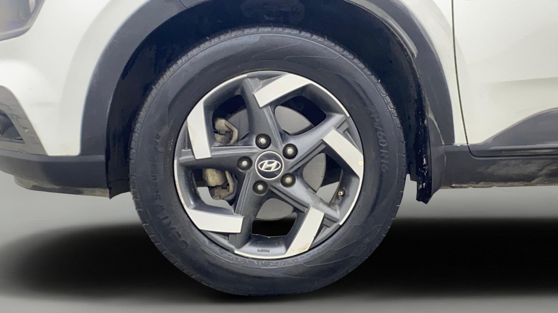 View 2019 Hyundai Venue SX Plus 1.0 Petrol AT Image 30 Used 2019 Hyundai Venue SX Plus 1.0 Petrol AT Image 30