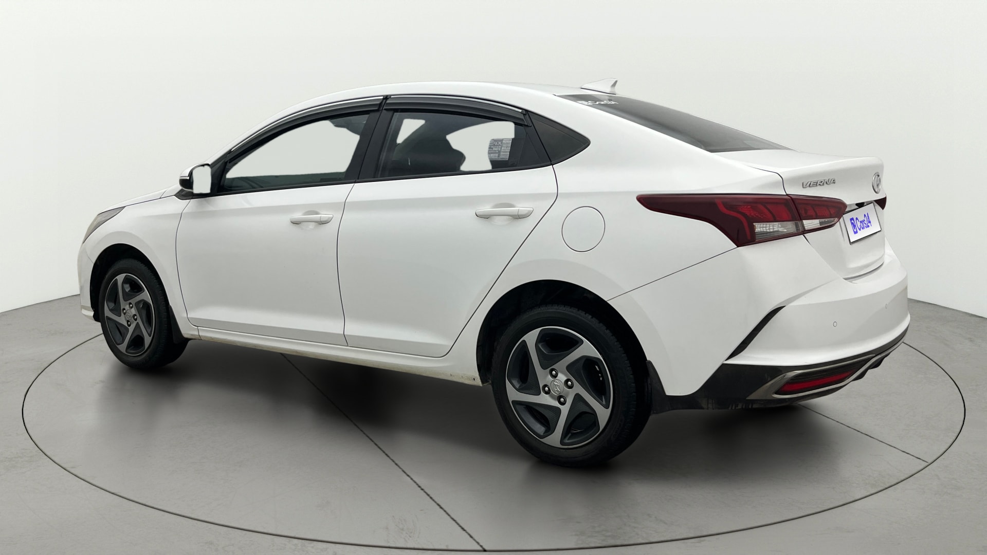 View 2022 Hyundai Verna 1.5 VTVT S Plus MT Image 2 Used 2022 Hyundai Verna 1.5 VTVT S Plus MT Image 2