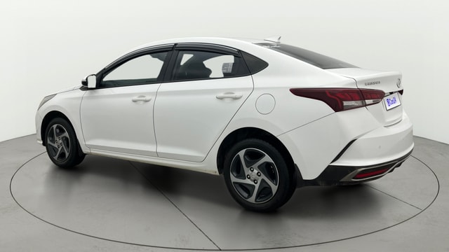 View Hyundai Verna Image 2 Used Hyundai Verna Image 2