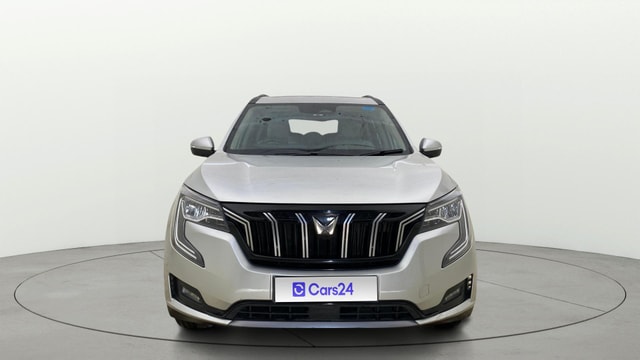 View Mahindra XUV700 Image 1 Used Mahindra XUV700 Image 1