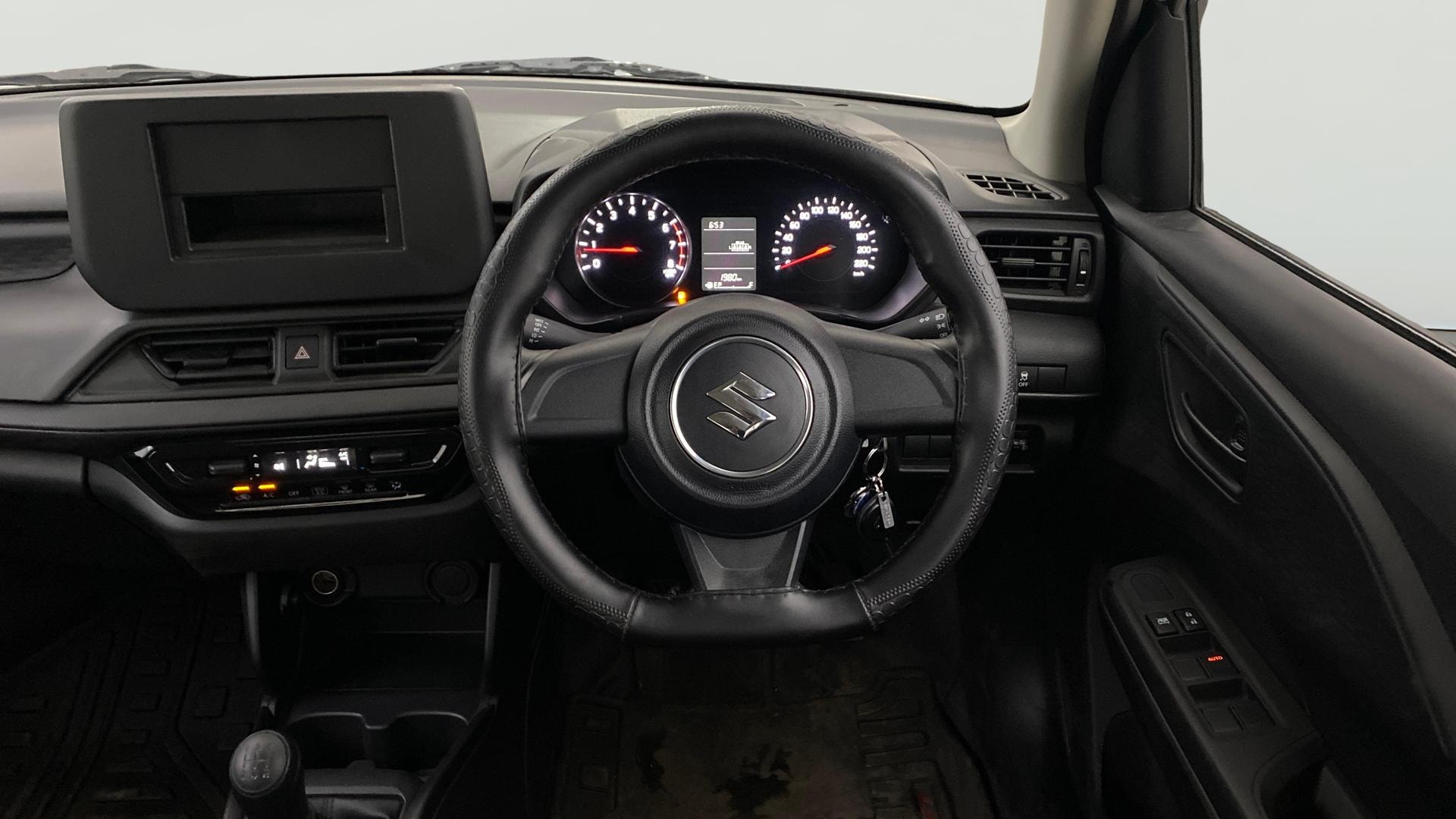 Used 2024 Maruti Suzuki 1000 Used 2024 Maruti Suzuki 1000