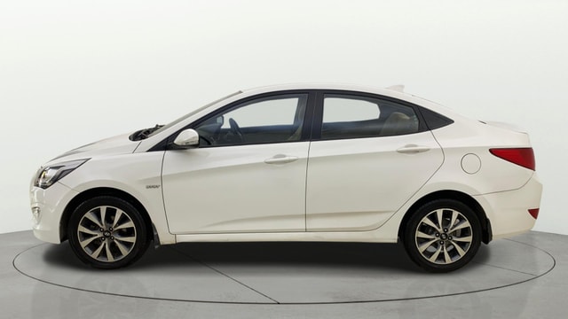 View Hyundai Verna Image 5 Used Hyundai Verna Image 5
